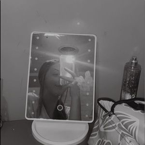 Meet your Posher, Lilly